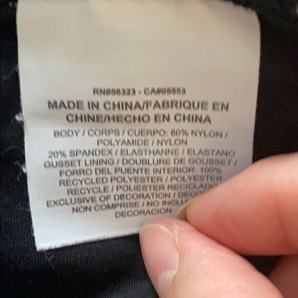 Nike DRI - FIT geometric print Capri Leggings S - Picture 9 of 9